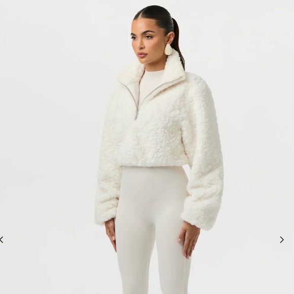 NWT NAKED WARDROBE SHERPA QUARTER-ZIP CROPPED SWEATER - Picture 4 of 9